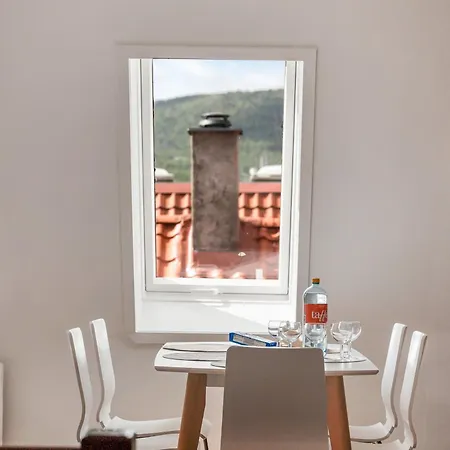 3 Bedroom In Heart Of Apartmán *