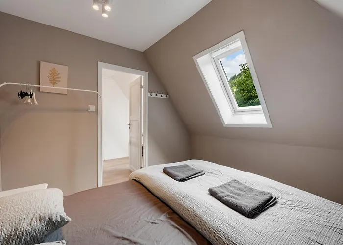 3 Bedroom In Heart Of Апартаменты *